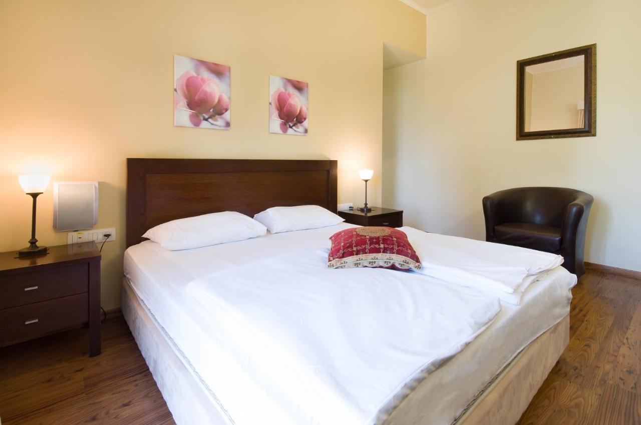Zohar Badeshe Hotell Daliyya Exteriör bild