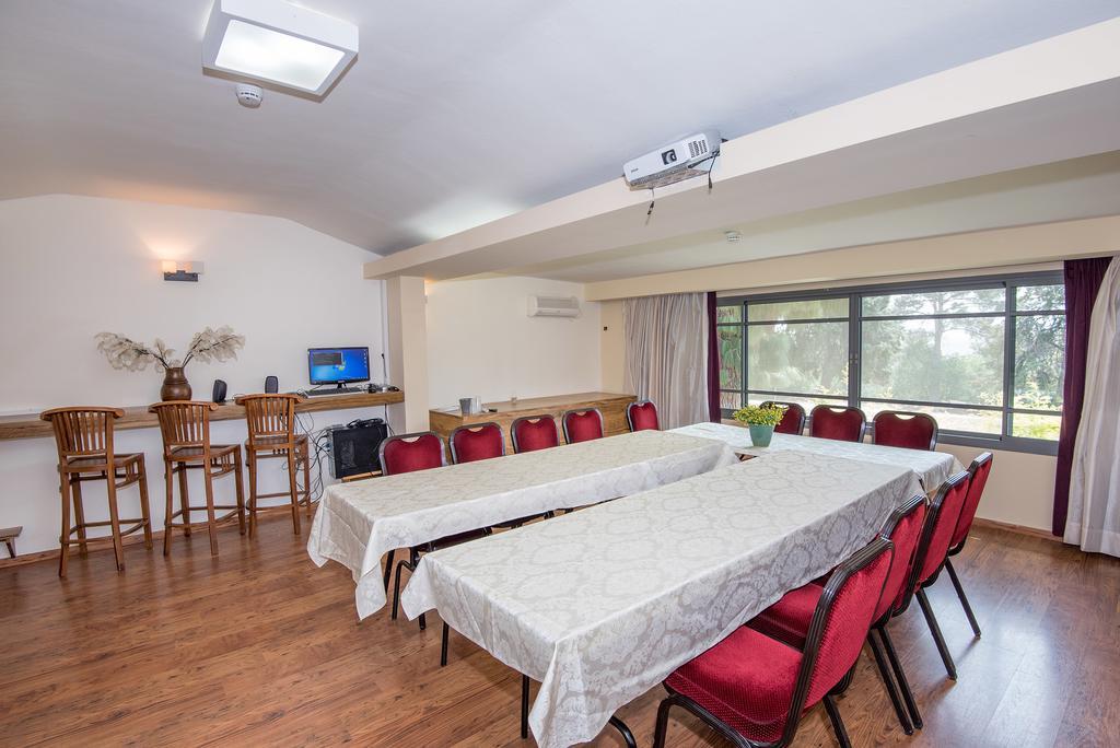 Zohar Badeshe Hotell Daliyya Exteriör bild