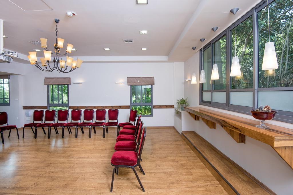 Zohar Badeshe Hotell Daliyya Exteriör bild